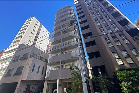エグザレオーネ蔵前の外観(南西側から)