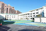 高南小学校[公立]の外観