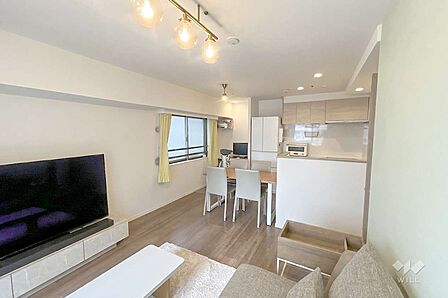 LDK約13.6帖、入居後のイメージの参考にご覧下さい!