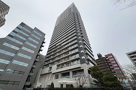 パークタワー池袋イーストプレイスの外観(南東側から)
