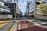 その他：敷地北東側の前面道路（北西側から）