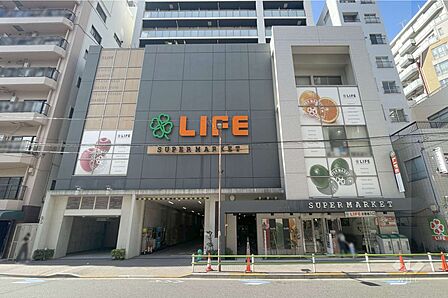 ライフ(新御徒町店)の外観