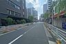その他：敷地の南西側前面道路（北西側から）