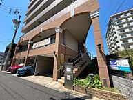 香川県高松市栗林町二丁目8-1：物件画像／アパマンショップレインボーロード店　株式会社グローバルセンター