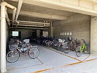香川県高松市牟礼町牟礼2377-1：物件画像／アパマンショップレインボーロード店　株式会社グローバルセンター