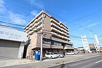 香川県高松市鶴市町1035-7：物件画像／アパマンショップレインボーロード店　株式会社グローバルセンター
