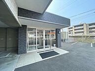 香川県高松市木太町3236-1：物件画像／アパマンショップレインボーロード店　株式会社グローバルセンター