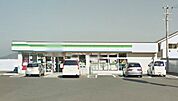 ファミリーマート三木町氷上店
