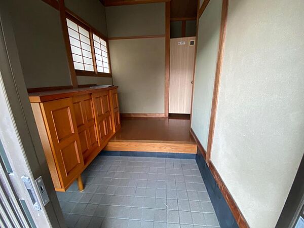 玄関
