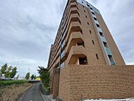 香川県高松市国分寺町国分636-1：物件画像／アパマンショップ高松中央公園店　株式会社グローバルセンター