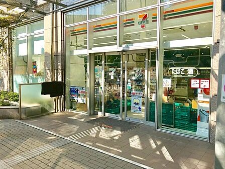 セブンイレブン勝どきグロウスタウン店(345m)