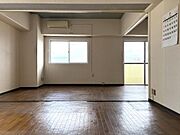 室内（2026年4月）撮影　仕切り壁を設ければ、2LDKへの変更も可能です。