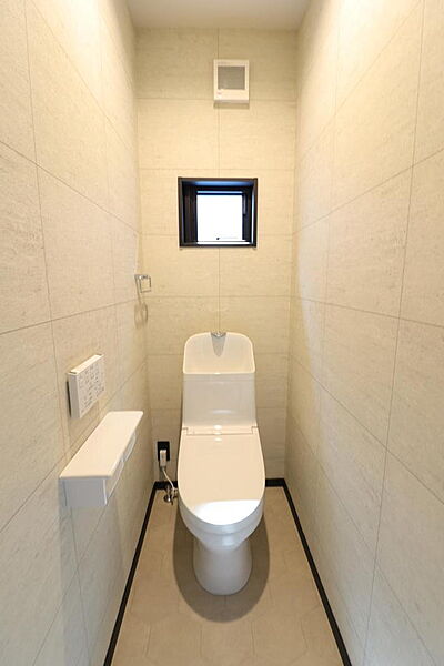 トイレを拡大表示