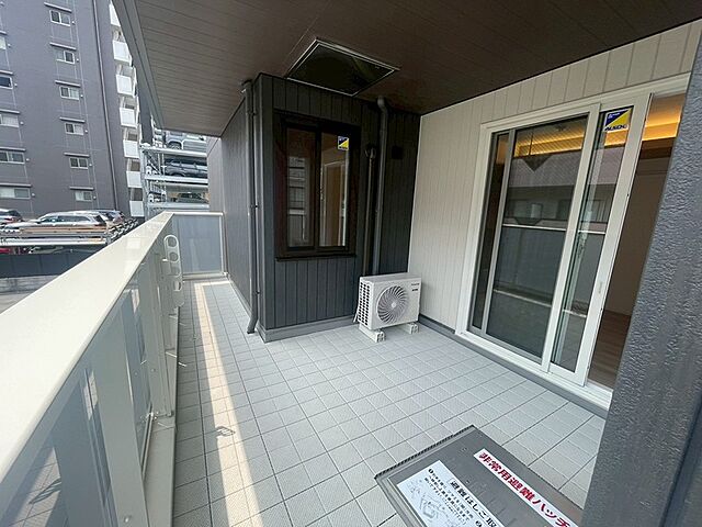 バルコニー