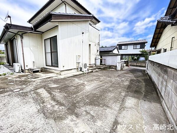 駐車場を拡大表示
