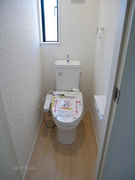 トイレを拡大表示