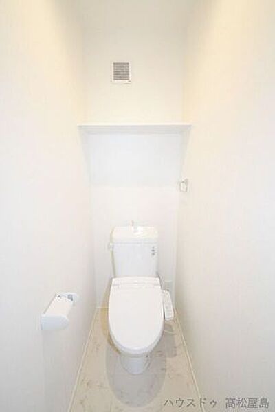 トイレを拡大表示
