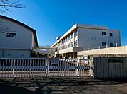 新町中学校 1050m