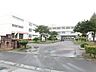 周辺：苫小牧市立明倫中学校 徒歩14分。 1060m
