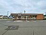周辺：セブンイレブン苫小牧しらかば町店 徒歩2分。 110m