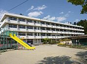 仙台市立西山 【小学校】仙台市立枡江小学校まで約700ｍ、徒歩約9分。 1500m