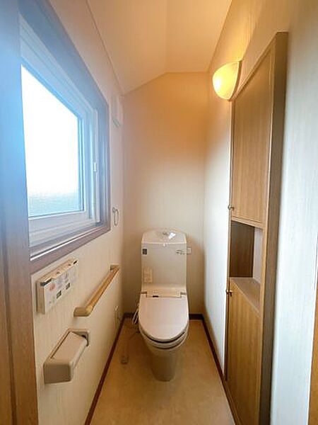 トイレを拡大表示