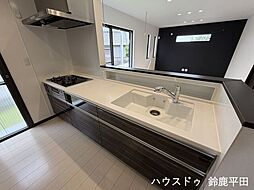 亀山市川崎町 キッチン