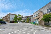 宮崎市立宮崎南小学校（836m）