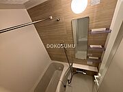 一日の疲れをやさしく癒やす、清潔感あふれるリラックスバス。