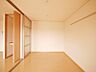 その他：南側洋室6帖