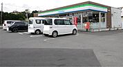 ファミリーマート 日立折笠店（1034m）