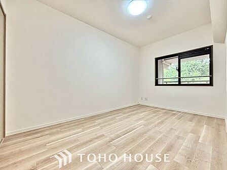 【いつかは子供部屋として】お子様の成長に合わせて住まいのレイアウトも変わります。思春期のプライバシーを重視したり、成長に合わせて机やベットを配置したり。将来を見越しての住まい選びも大切です。