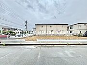 ただ『　住む　』だけじゃない！　気持ち良く住んで欲しい気持ちをこめて・・・。　お家の事、街の事、お金の事、　何でも相談して下さい♪