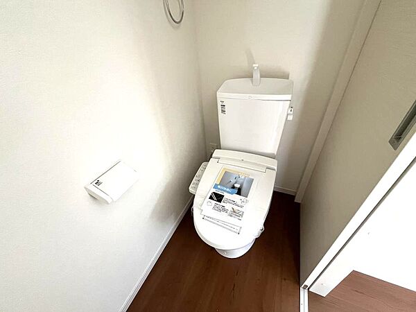 トイレを拡大表示