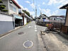 外観：南側道路に接道♪