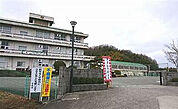 東条中学校