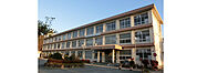 高丘中学校
