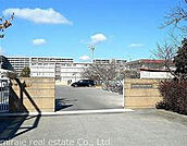 平岡北小学校