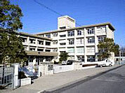 自由が丘中学校
