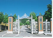 近畿医療福祉大学