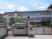斑鳩小学校