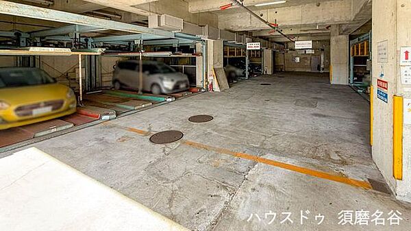 駐車場を拡大表示