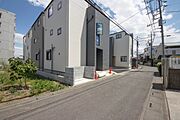 豊かで快適な暮らしを。ここから始まる「日常」はご家族にとってかけがえのない時間となります。少しでも豊かに、快適に。そんな想いから本邸宅は生まれました。