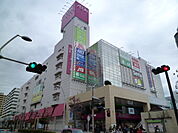 イオン 厚木店（257m）