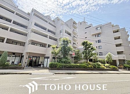 物件の陽当りや通風・仕様設備やお部屋の大きさの比較、近隣・周辺環境や街並みなど、資料には掲載していない情報が現地にはたくさんあります。 是非ご確認ください。