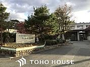 枚方市立香里小学校 徒歩12分。 940m