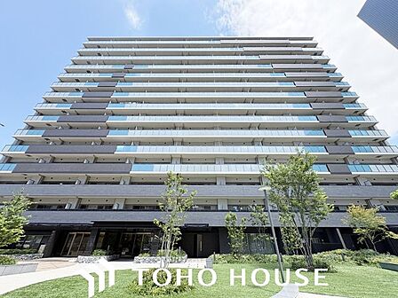 物件の陽当りや通風・仕様設備やお部屋の大きさの比較、近隣・周辺環境や街並みなど、資料には掲載していない情報が現地にはたくさんあります。 是非ご確認ください。