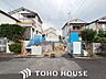 外観：全てのお客様へ誠実に、まっすぐに。どんな時も親族と同じ目線で、親切に丁寧に。お客様の『幸せな未来』を創造する。【TOHO HOUSE江坂】まで。