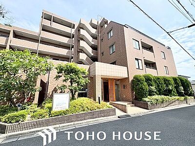 外観:建物に対して高い耐震性・耐久力に基づく信頼こそが、まずは快適な住まいに欠かせない条件だと考えております。長年の経験と試行錯誤から生まれた様々な技術が、強固なすまいづくりを実現しております。 外観:建物に対して高い耐震性・耐久力に基づく信頼こそが、まずは快適な住まいに欠かせない条件だと考えております。長年の経験と試行錯誤から生まれた様々な技術が、強固なすまいづくりを実現しております。