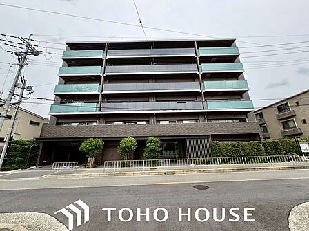 手入れの行き届いたマンションは、住み心地も良く、資産価値も維持されます。マンションではまず、外壁やエントランスなどの共用部分の維持管理がポイント。